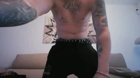 Sexcoupleshow6969 online show from February 21, 9:10 am