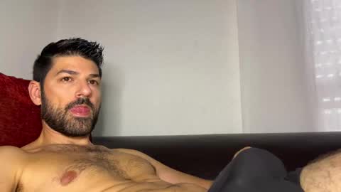 Snapshot of sexfriendch chatting on October 7, 9:13 am Lucenzo online show from October 7, 9:13 am