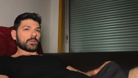 Lucenzo  online show from April 25, 3:31 am