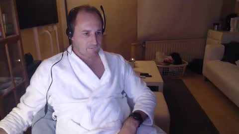 Sexlobo online show from February 10, 9:30 pm