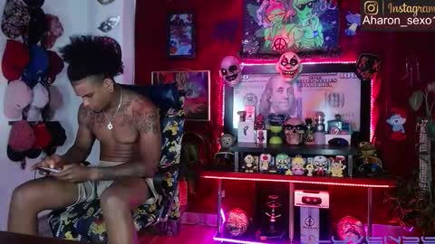 Aharon  ravelo online show from March 13, 7:16 am