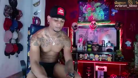 Aharon  ravelo online show from March 15, 3:47 am