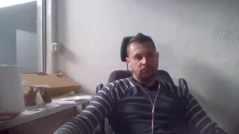 Snapshot of sexoatope79 chatting on January 9, 10:52 am sexoatope79 online show from January 9, 10:52 am