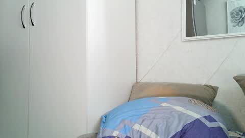  Oliver  Pvt is open  online show from May 5, 4:25 am