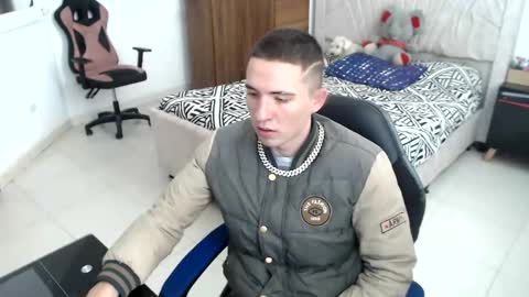 sextinger online show from January 12, 2:09 pm
