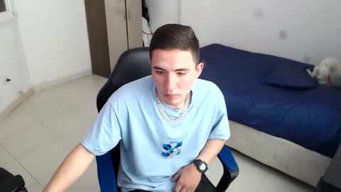 sextinger online show from December 23, 1:56 pm
