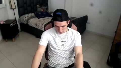 sextinger online show from February 3, 6:17 pm