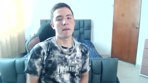 sextinger online show from March 11, 4:40 pm