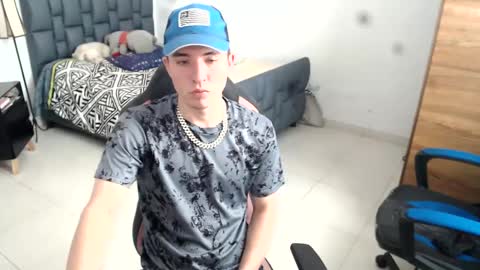 sextinger online show from February 4, 4:39 pm