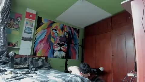 Snapshot of sexxmann77 chatting on September 23, 6:40 pm sexmann77 online show from September 23, 6:40 pm