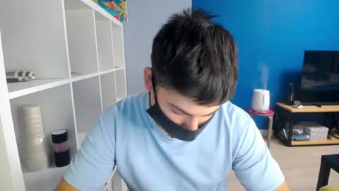 Snapshot of sexxxdickbig chatting on December 14, 7:46 pm Tommy online show from December 14, 7:46 pm