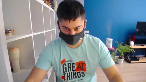 Snapshot of sexxxdickbig chatting on February 9, 6:54 am Tommy online show from February 9, 6:54 am