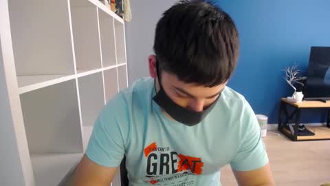 Snapshot of sexxxdickbig chatting on March 11, 8:52 am Tommy online show from March 11, 8:52 am