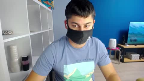 Snapshot of sexxxdickbig chatting on December 12, 2:22 pm Tommy online show from December 12, 2:22 pm