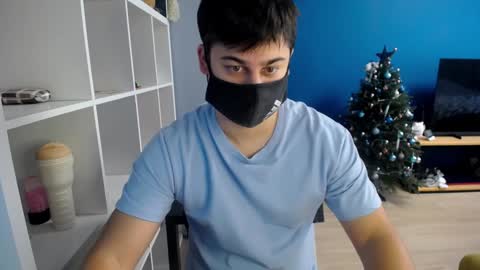 Snapshot of sexxxdickbig chatting on January 16, 9:16 am Tommy online show from January 16, 9:16 am