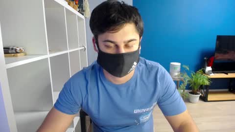 Snapshot of sexxxdickbig chatting on February 2, 7:14 pm Tommy online show from February 2, 7:14 pm