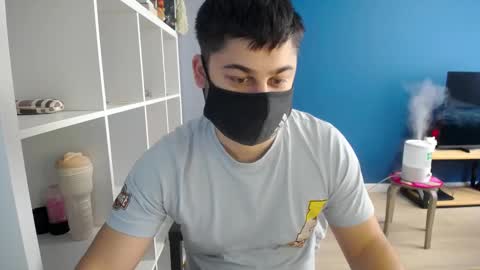 Snapshot of sexxxdickbig chatting on March 2, 8:16 am Tommy online show from March 2, 8:16 am