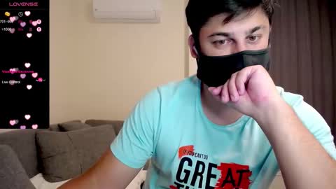 Snapshot of sexxxdickbig chatting on September 11, 7:13 pm Tommy online show from September 11, 7:13 pm