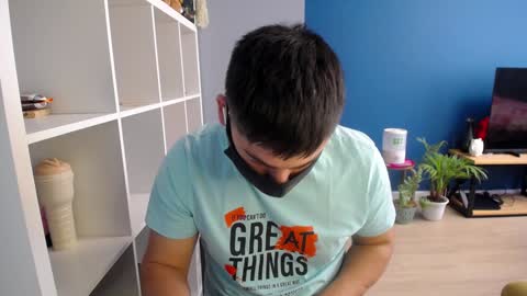 Snapshot of sexxxdickbig chatting on February 8, 8:31 am Tommy online show from February 8, 8:31 am