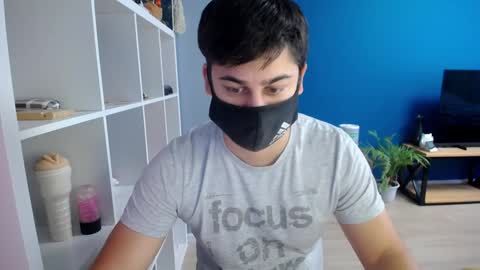 Snapshot of sexxxdickbig chatting on January 25, 8:53 am Tommy online show from January 25, 8:53 am