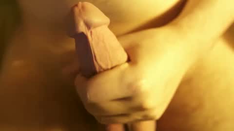 Snapshot of sexy98165 chatting on December 5, 7:49 am sexy98165 online show from December 5, 7:49 am