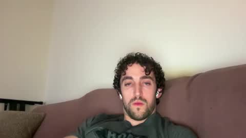 sexy_guy_8 online show from December 4, 5:49 am