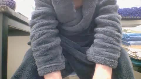 Snapshot of sexy_white_daddy chatting on September 15, 10:49 am Daddy online show from September 15, 10:49 am