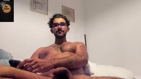 Asaf          online show from November 6, 4:04 am