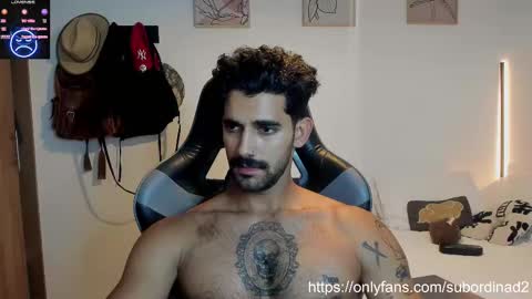Snapshot of sexyasaf1018 chatting on February 14, 5:51 am Asaf online show from February 14, 5:51 am