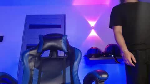 Iker online show from April 27, 9:06 am