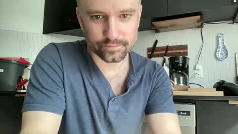 sexycanadian39 online show from March 13, 3:08 pm