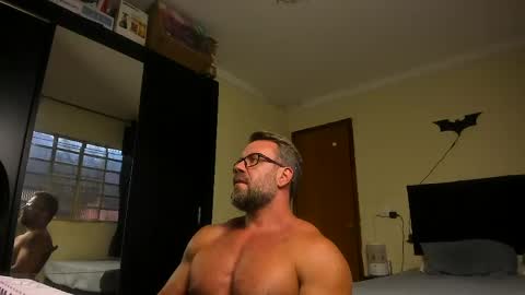 chris online show from April 28, 6:34 pm