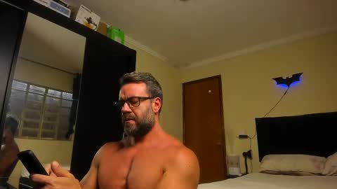 chris online show from October 27, 7:16 pm