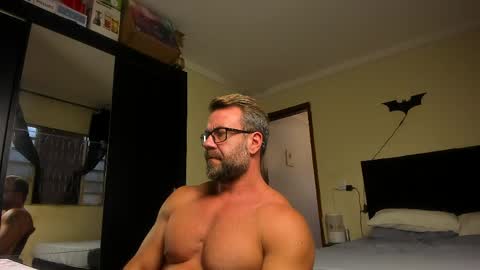 chris online show from May 11, 7:33 pm