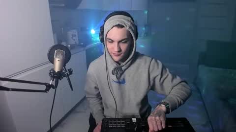 Kolya online show from February 22, 11:32 pm