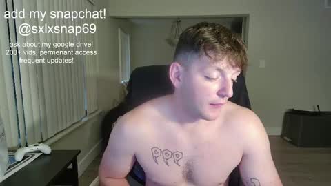 Snapshot of sexylax69 chatting on September 29, 12:42 am sexylax69 online show from September 29, 12:42 am