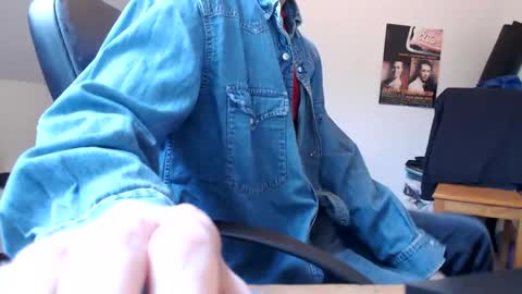 Snapshot of sexyman_fr chatting on January 3, 3:01 pm Vincent Vega online show from January 3, 3:01 pm