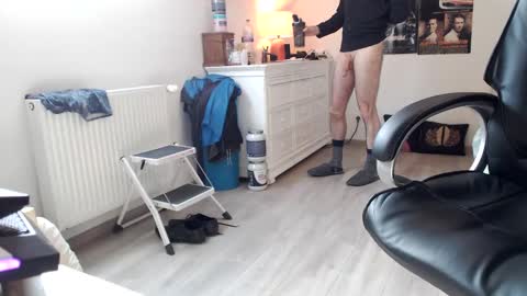 Snapshot of sexyman_fr chatting on March 11, 12:17 pm Vincent Vega online show from March 11, 12:17 pm