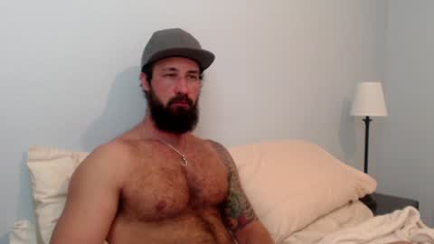 Snapshot of sexymanmk26 chatting on January 23, 2:50 pm lets go private im ready to play pvt cum online show from January 23, 2:50 pm
