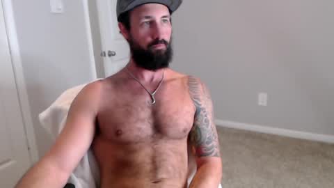 Snapshot of sexymanmk26 chatting on March 10, 2:26 pm lets go private im ready to play pvt cum online show from March 10, 2:26 pm