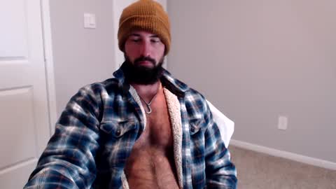 Snapshot of sexymanmk26 chatting on December 13, 1:12 pm lets go private im ready to play pvt cum online show from December 13, 1:12 pm