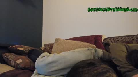 Snapshot of sexymountainman420 chatting on February 5, 6:13 am Sexymountainman420 online show from February 5, 6:13 am