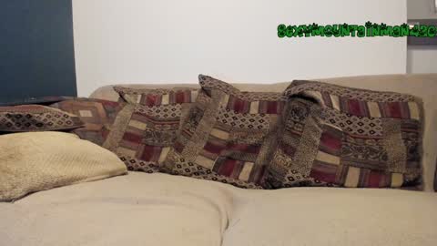 Snapshot of sexymountainman420 chatting on December 7, 7:16 am Sexymountainman420 online show from December 7, 7:16 am