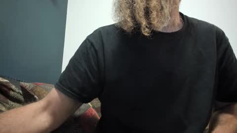 Snapshot of sexymountainman420 chatting on September 9, 9:57 pm Sexymountainman420 online show from September 9, 9:57 pm
