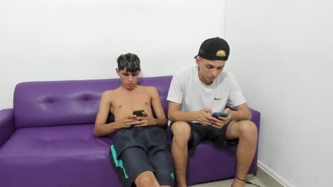 MATIAS-18   THIAHO -18  MAX-19  NICOKALY-19  CAIN-19   MOD ESTEBAN online show from December 6, 4:03 am