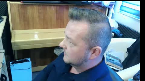 Snapshot of sexysteve80 chatting on October 7, 10:08 am sexysteve80 online show from October 7, 10:08 am