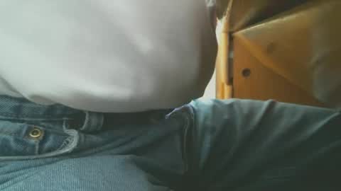 Bruce online show from April 7, 7:36 pm