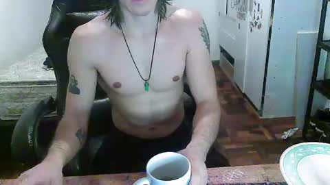 Snapshot of shacoklown chatting on September 28, 2:20 am shacoklown online show from September 28, 2:20 am