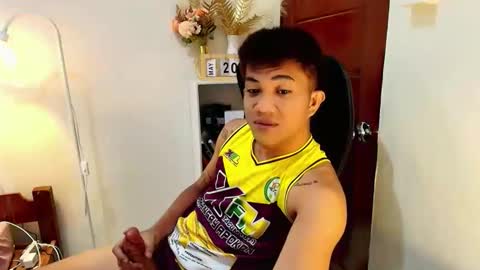 shake_raytow34 online show from May 22, 4:45 pm