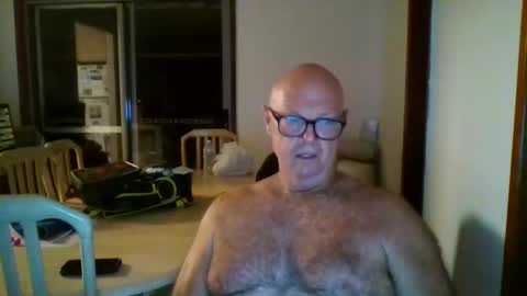 shaneo781570 online show from April 2, 6:38 pm